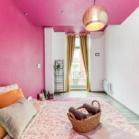 L'elegance- Centre Historique- Confort- Netflix- Marche Frais Et Local Apartment