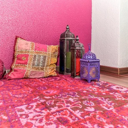Apartment L'elegance- Centre Historique- Confort- Netflix- Marche Frais Et Local *