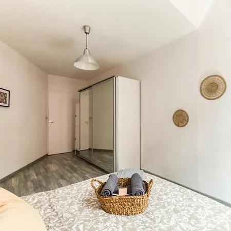 L'elegance- Centre Historique- Confort- Netflix- Marche Frais Et Local Apartment Grenoble