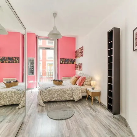L'elegance- Centre Historique- Confort- Netflix- Marche Frais Et Local Daire